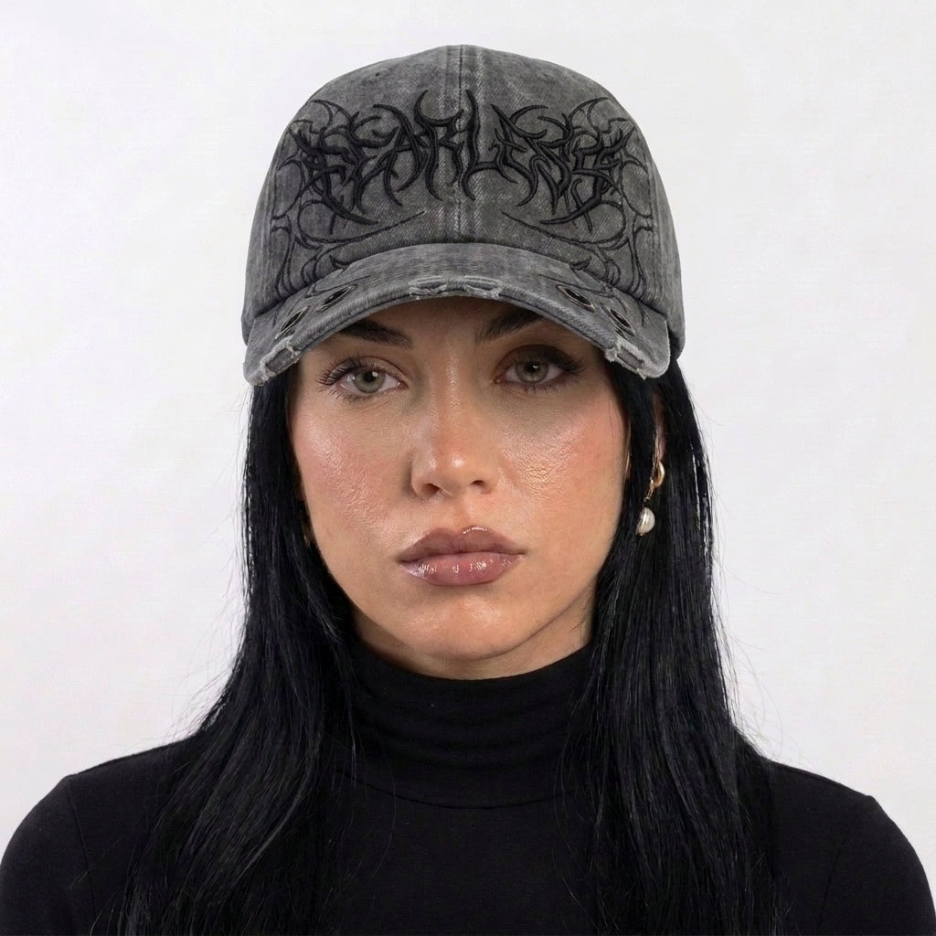 FEARLESS Cap grey on-body